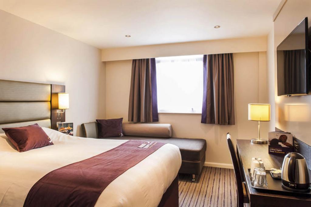 Premier Inn Aberdeen City Centre 객실 사진