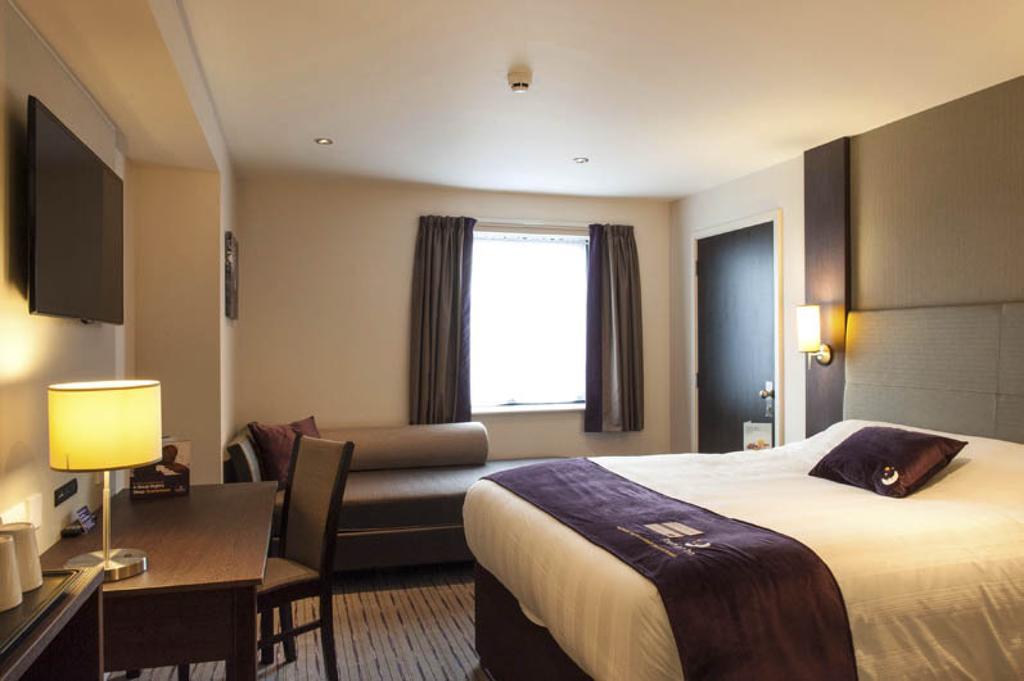 Premier Inn Aberdeen City Centre 객실 사진