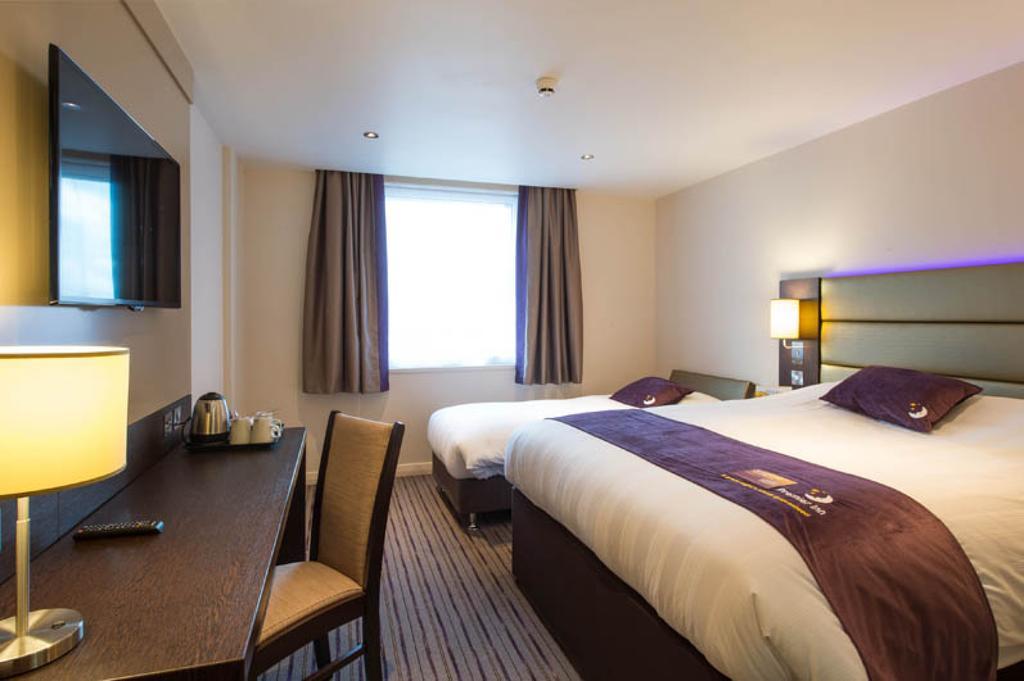 Premier Inn Aberdeen City Centre 객실 사진